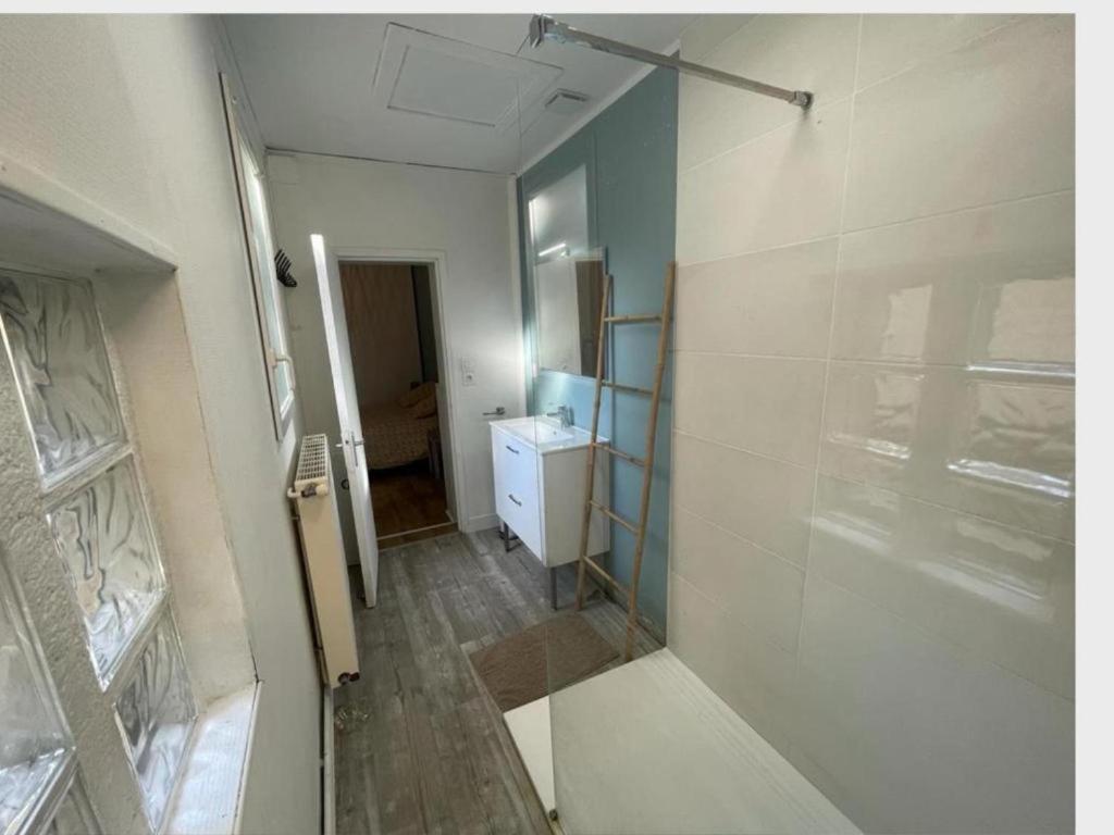 -Le Petit Rochelais- Centre Ville, Stationnement, Netflix - Ideal Couples, Familles, Business Niort Kültér fotó