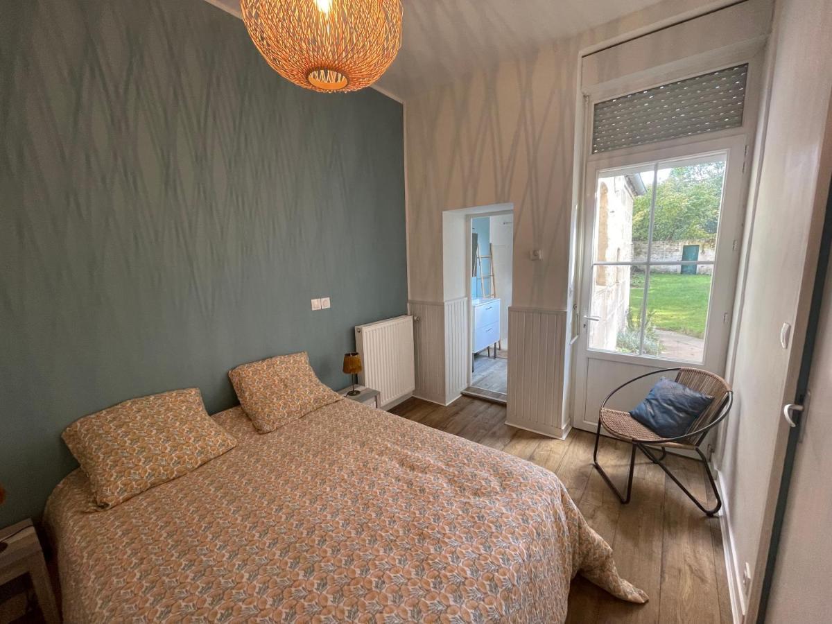 -Le Petit Rochelais- Centre Ville, Stationnement, Netflix - Ideal Couples, Familles, Business Niort Kültér fotó